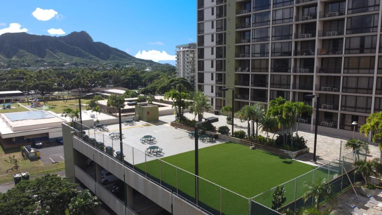 شقة Beautiful Mountain View In Waikiki Sunset With Parking هونولولو المظهر الخارجي الصورة